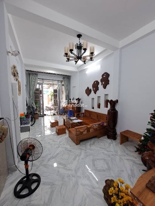 75.6m2 - Giá 12.9 tỷ - Mặt tiền đường số 53 khu sầm uất Lâm Văn Bền Q7