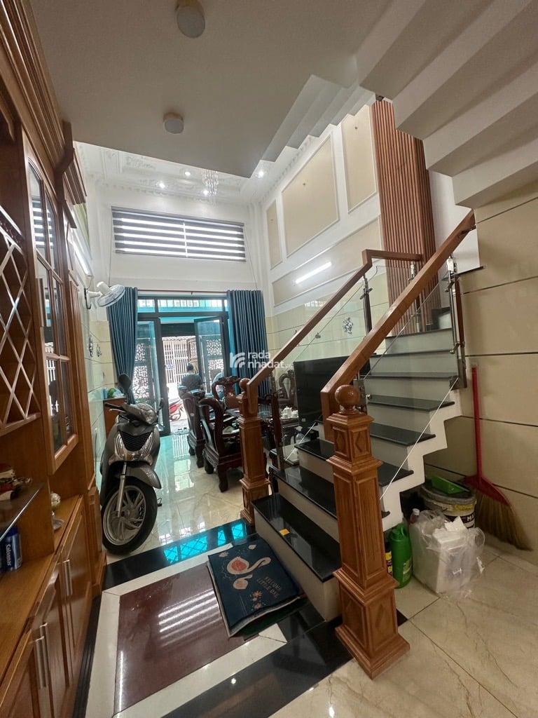 NHÀ ĐẸP BÌNH TÂN 5 TẦNG BTCT 54M2 5.X TỶ 4PN HẺM XE TẢI 6M SÁT MẶT TIỀN 