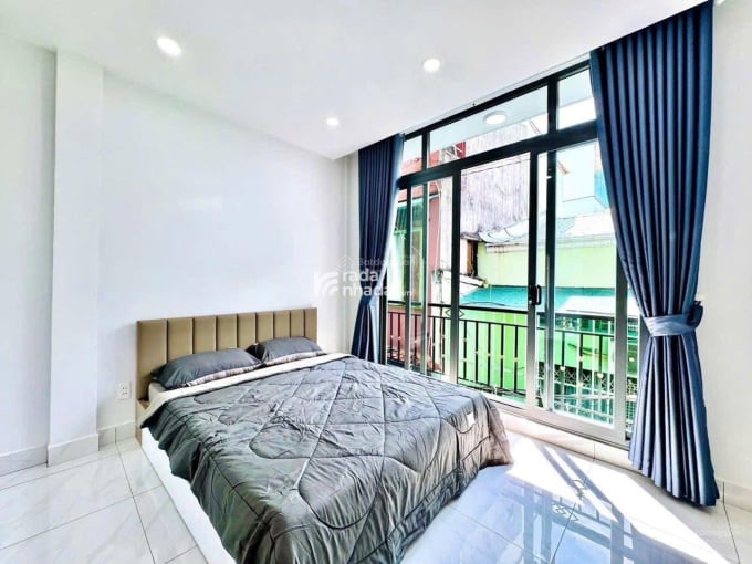 Bán nhà HXH 8m, 32m2, Giá 3.69 TỶ, Nguyễn Gia Trí, Phường 25, Bình Thạnh, gần Ngã tư Hàng Xanh