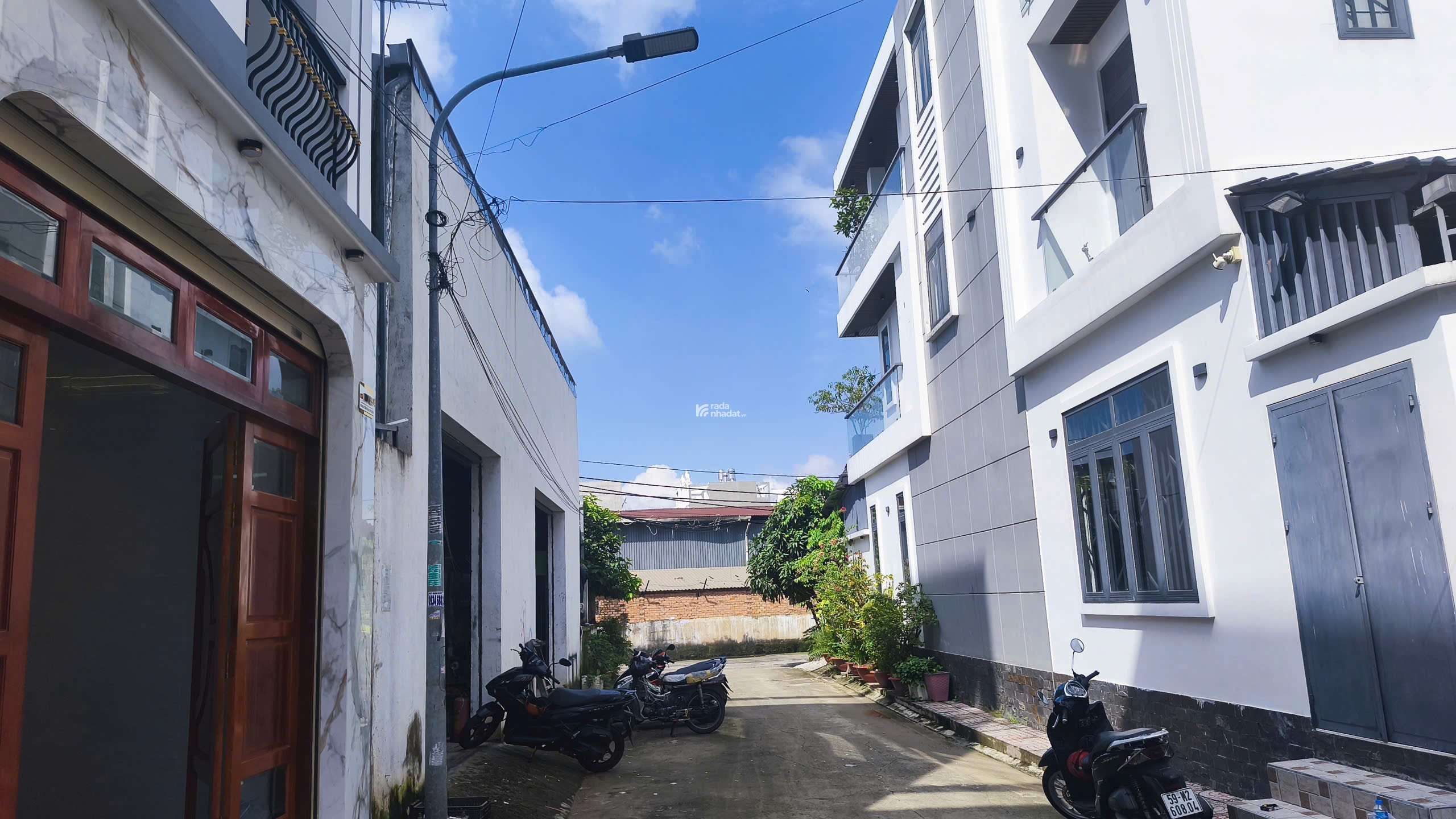 BÁN NHÀ CHÍNH CHỦ, TỈNH LỘ 10 BÌNH TÂN 4 LẦU 6PN, HẺM LỚN 7M 