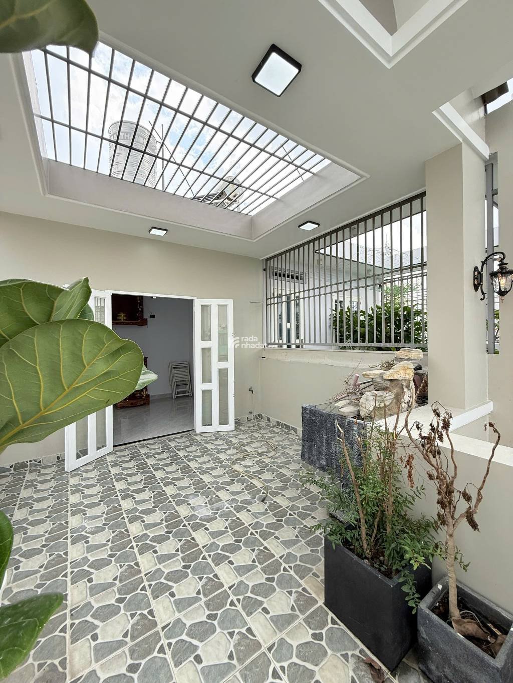 BÁN NHÀ MẶT TIỀN 10M AN LẠC A KHU TÊN LỬA 64M2 4PN 5WC 4 TẦNG CHỈ NHỈNH 9 TỶ NHÀ MỚI ĐẸP VÀO Ở NGAY