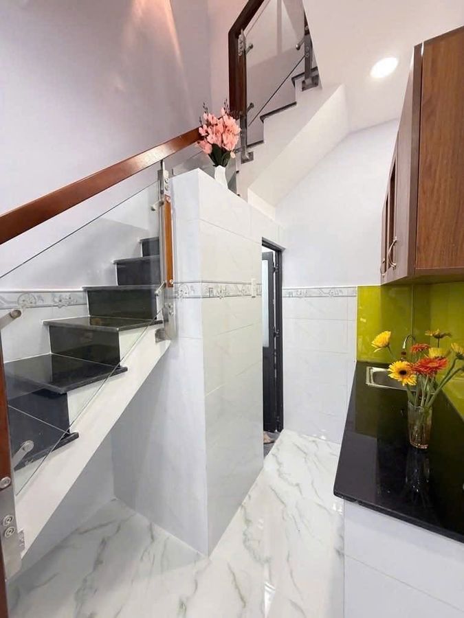 NHA NHỎ XINH , NI SƯ HUỲNH LiÊN , P 10 , TÂN BÌNH GIÁ 2 TỶ75