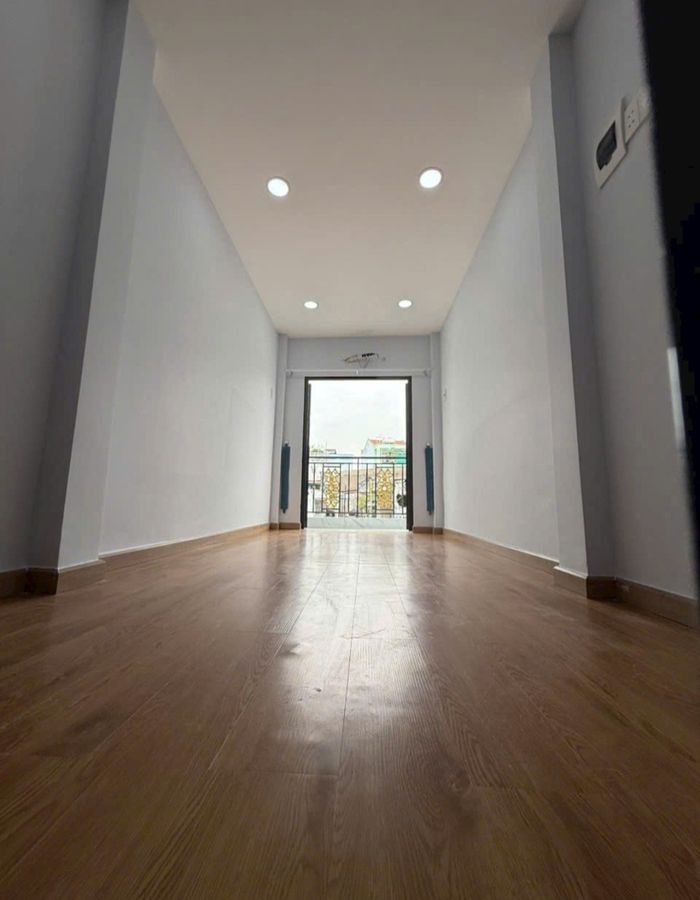 NHA NHỎ XINH , NI SƯ HUỲNH LiÊN , P 10 , TÂN BÌNH GIÁ 2 TỶ75