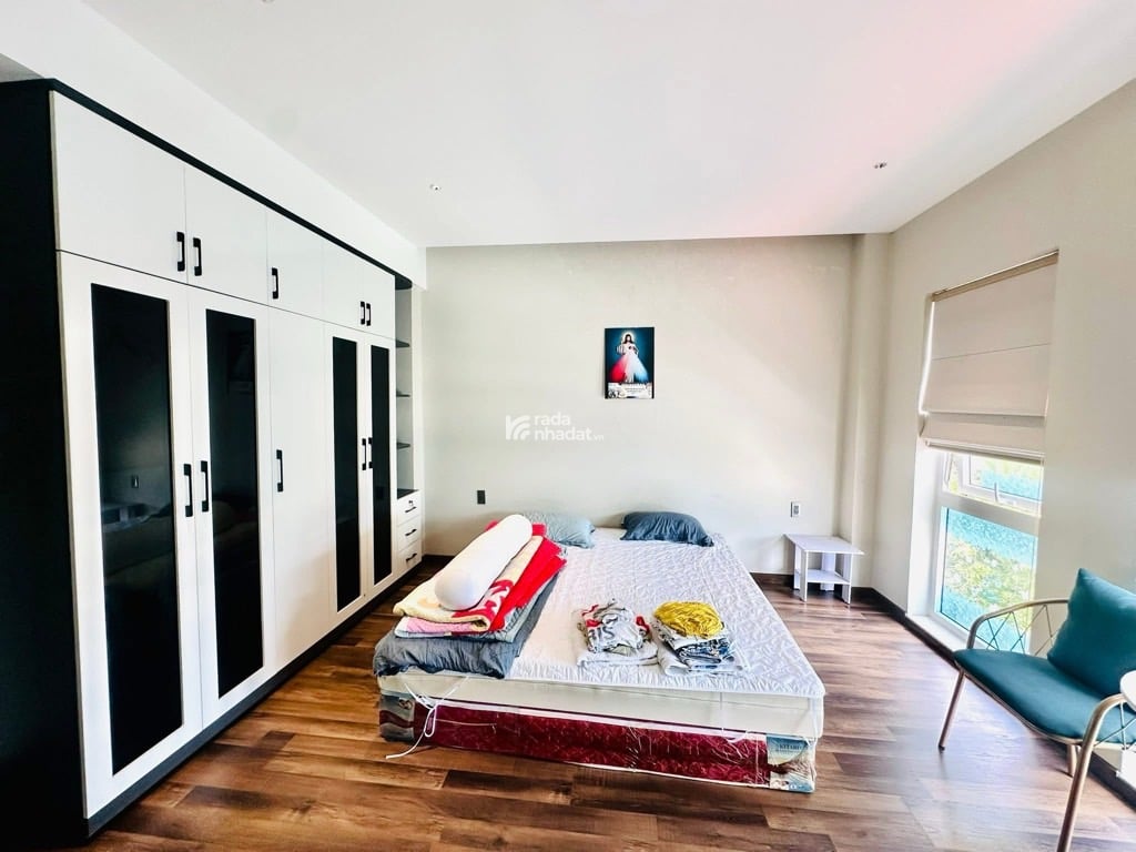 SIÊU PHẨM 7 TẦNG – MẶT TIỀN PHẠM VĂN HAI - P.1, Q. TÂN BÌNH