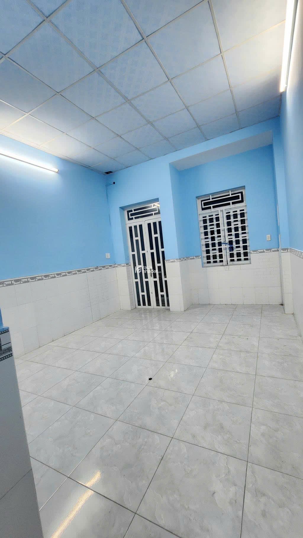 NHÀ PHÂN LÔ, Ô TÔ TRÁNH, HOÀN CÔNG, ĐẦY ĐỦ CÔNG NĂNG