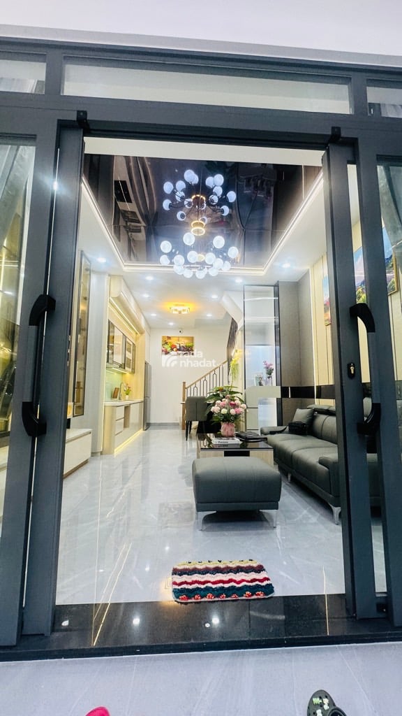 NHÀ MỚI XÂY ĐẸP MÊ LY - 4 TẦNG BTCT HẺM XE HƠI - ĐƯỜNG PHAN HUY ÍCH - PHƯỜNG 15 - TÂN BÌNH - 40M2