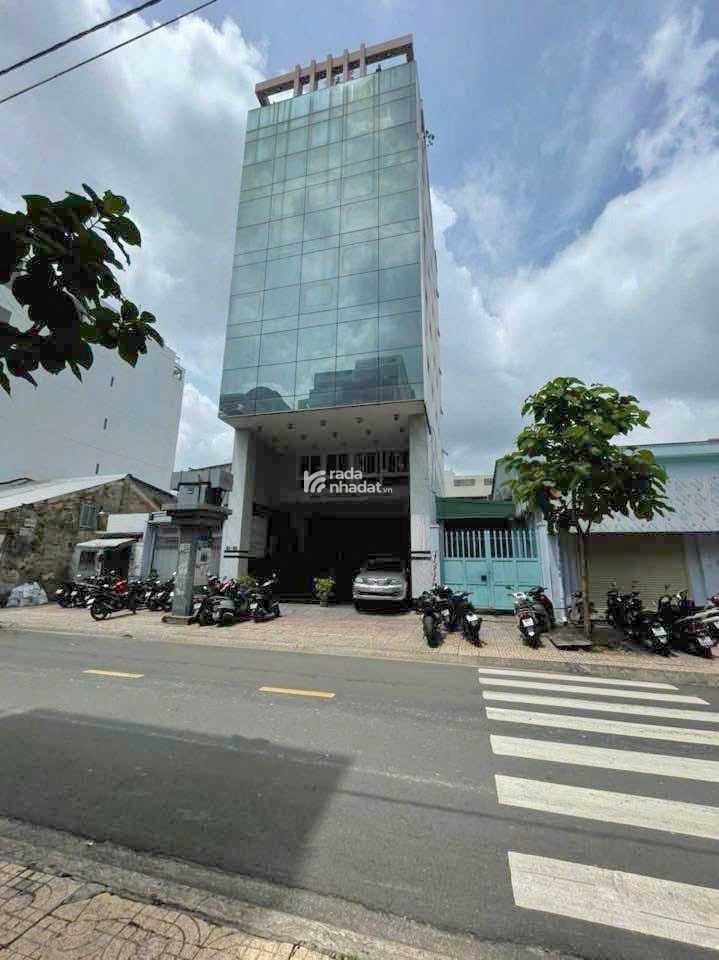 68 tỷ! Bán building MT Đ. Nguyễn Tri Phương Q.5 8x19m hầm 8 Tầng.
