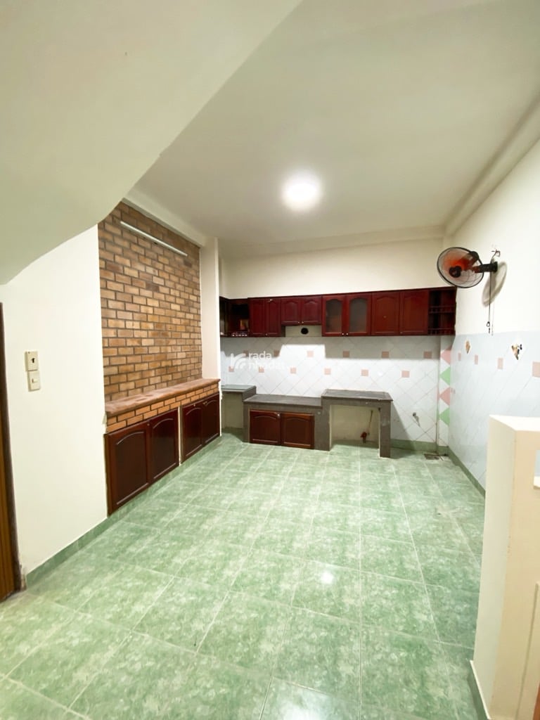 NHÀ THIẾT KẾ_GẦN DƯƠNG BÁ TRẠC_QUẬN 8_44m_3 TẦNG_4PN_NHỈNH 5 TỶ