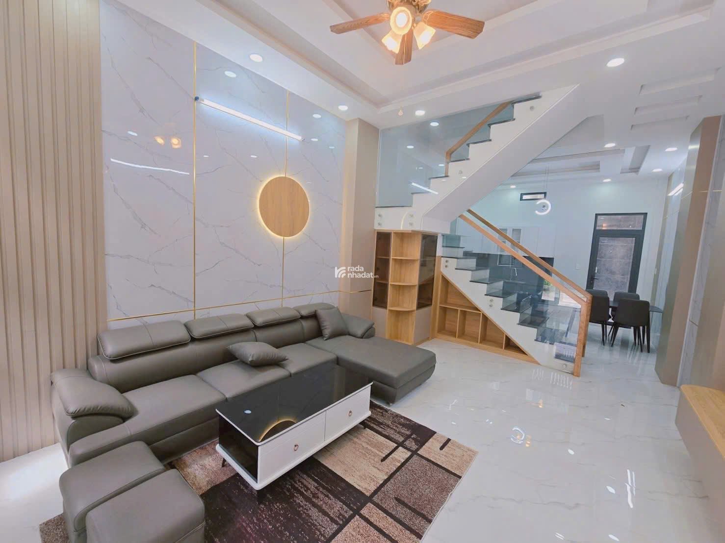 Chủ bán nhà đường Nguyễn Văn Đậu P5 Bình Thạnh, Giá 3,950 tỷ TL, Hẻm Xe Hơi, Sổ Riêng