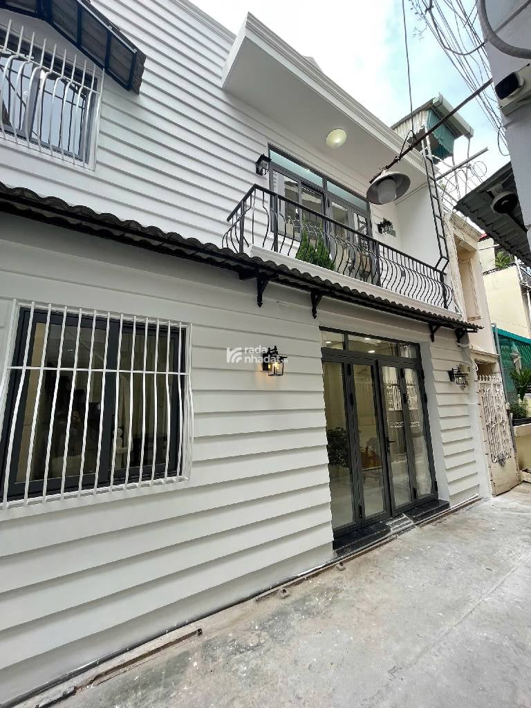 TÂN BÌNH NHÀ MỚI Ở NGAY GẦN MẶT TIỀN ĐƯỜNG CÁCH MẠNG THÁNG 8 - GIÁ 5.68 TỶ TL