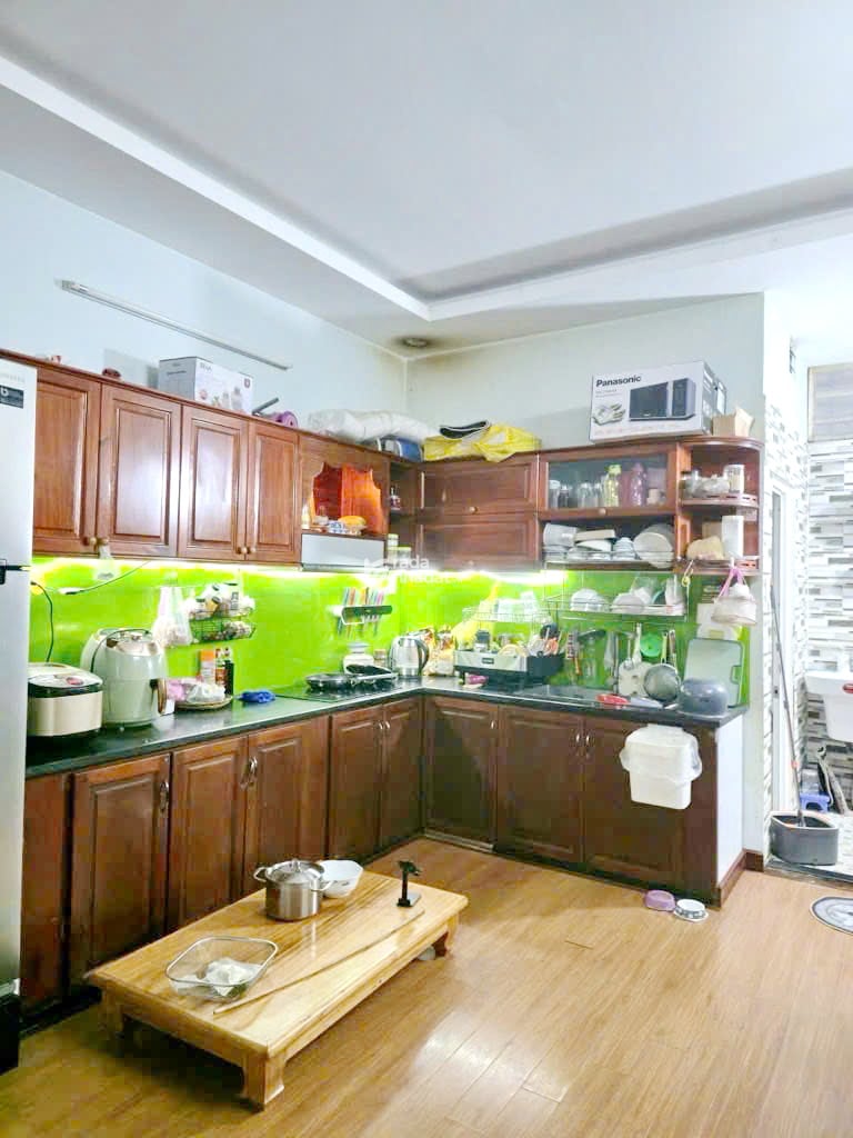 Bán nhà 2 lầu (4x16m) hẻm 3m đường Tám Danh P.Chánh Hưng Quận 8