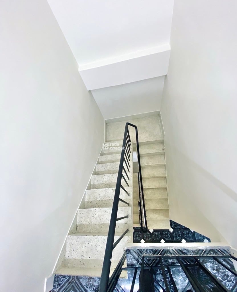  5.8 TỶ – NHÀ 3 TẦNG TÂN PHÚ – HXH 4M – KẾ BIG C TRƯỜNG CHINH – 4PN RỘNG RÃI