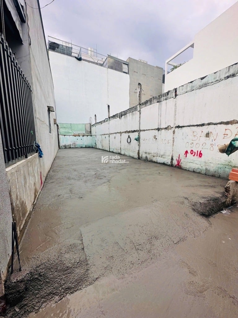 BÁN ĐẤT HỒ HỌC LÃM 85M2 5.7 TỶ NGANG 5M BÌNH TRỊ ĐÔNG B SÁT TÊN LỬA HẺM XE HƠI