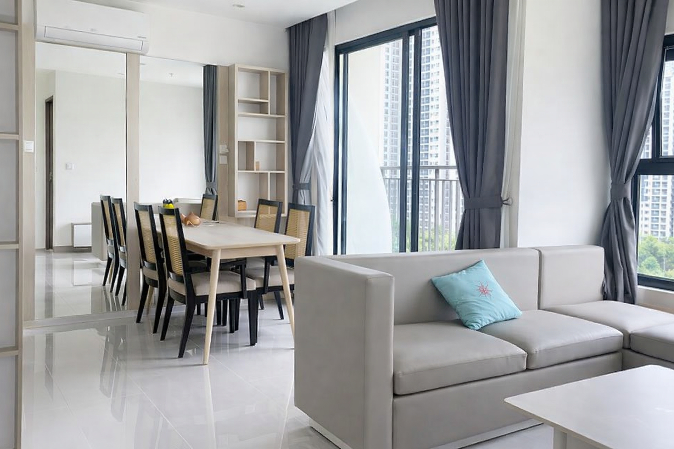 Hàng đẹp Vinhomes Grand Park: 2PN1 70,30m2 tại S7.02, 3,74tỷ