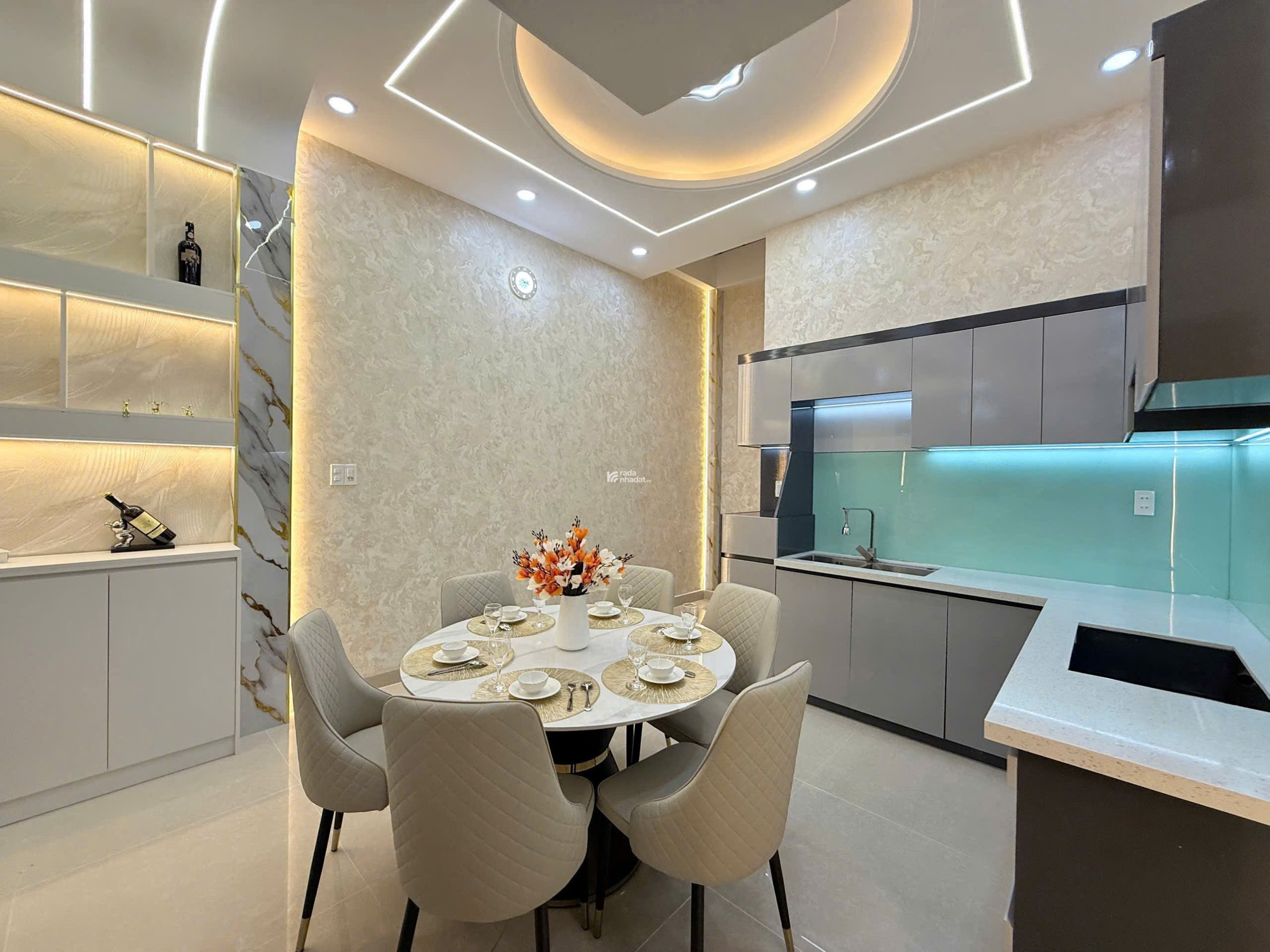 NHÀ 3 TẤM - SÂN Ô TÔ - HẺM RỘNG 8M - TL13 - GẦN 4 GA