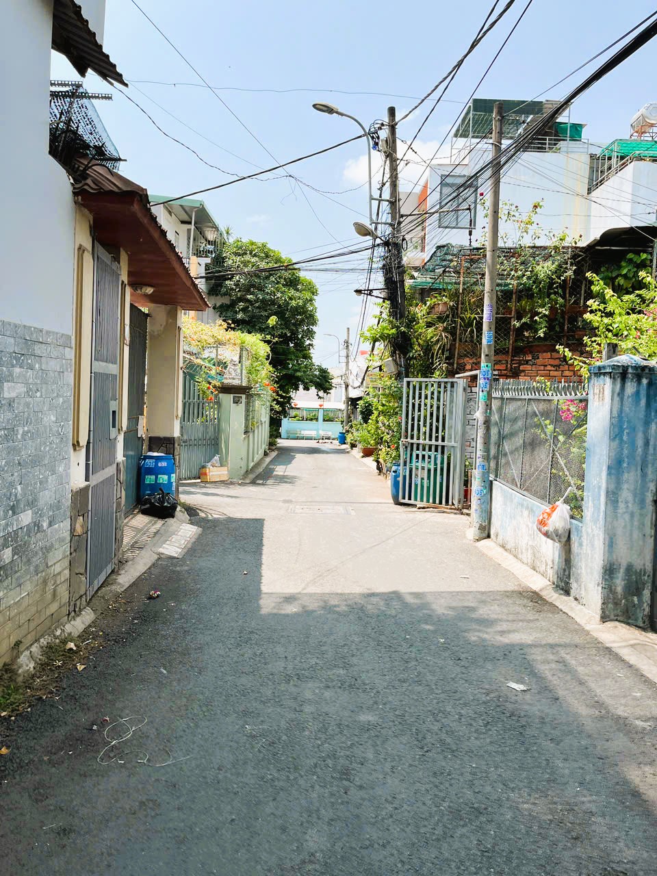 DÃY TRỌ 10 PHÒNG, 160M2, DÒNG TIỀN 25TR/THÁNG, GẦN TRƯỜNG HỌC, CHỈ HƠN 8 TỶ