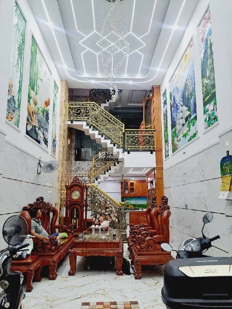Bán Nhà Bình Tân - Mới Đẹp - 63m2 - 5 tầng - Hẻm Xe Hơi - chỉ nhỉnh 7ty