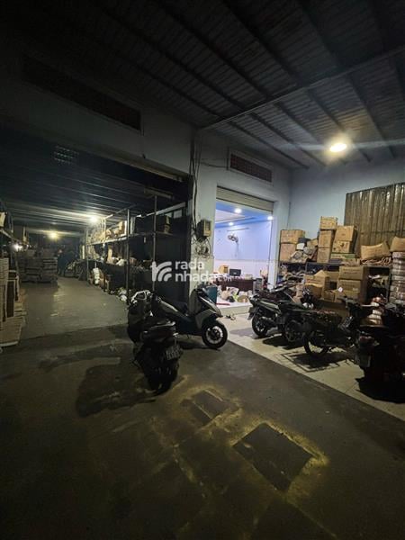 BÁN NHÀ XƯỞNG MẶT TIỀN BỜ BẮC SÔNG CHÙA 120M2 7.7 TỶ Ô TÔ TẢI TƯƠNG LAI VIEW CÔNG VIÊN