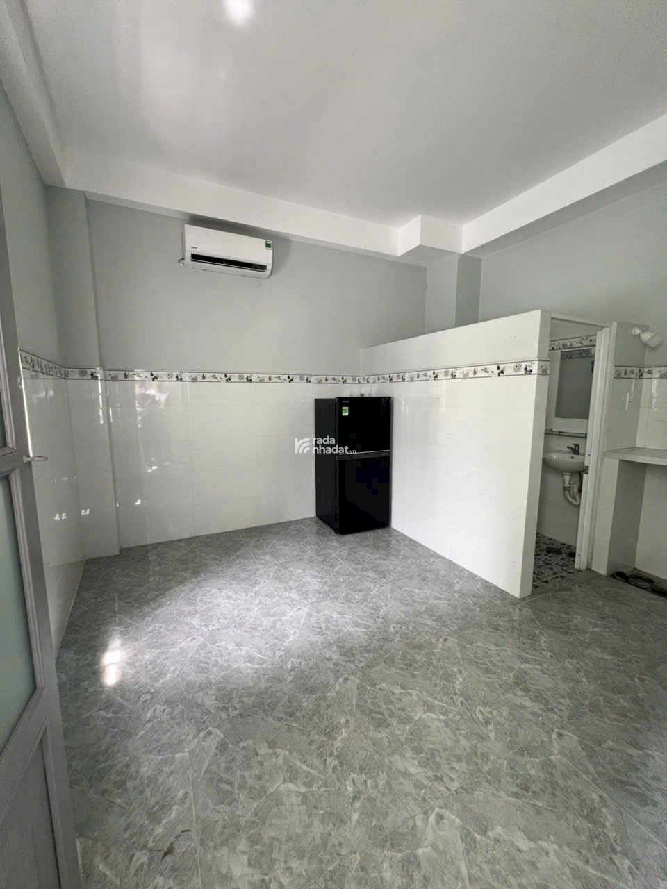 CHDV, 16 phòng, 4,6m x 30m, đúc 4 tấm, Dương Quảng Hàm, Gò Vấp