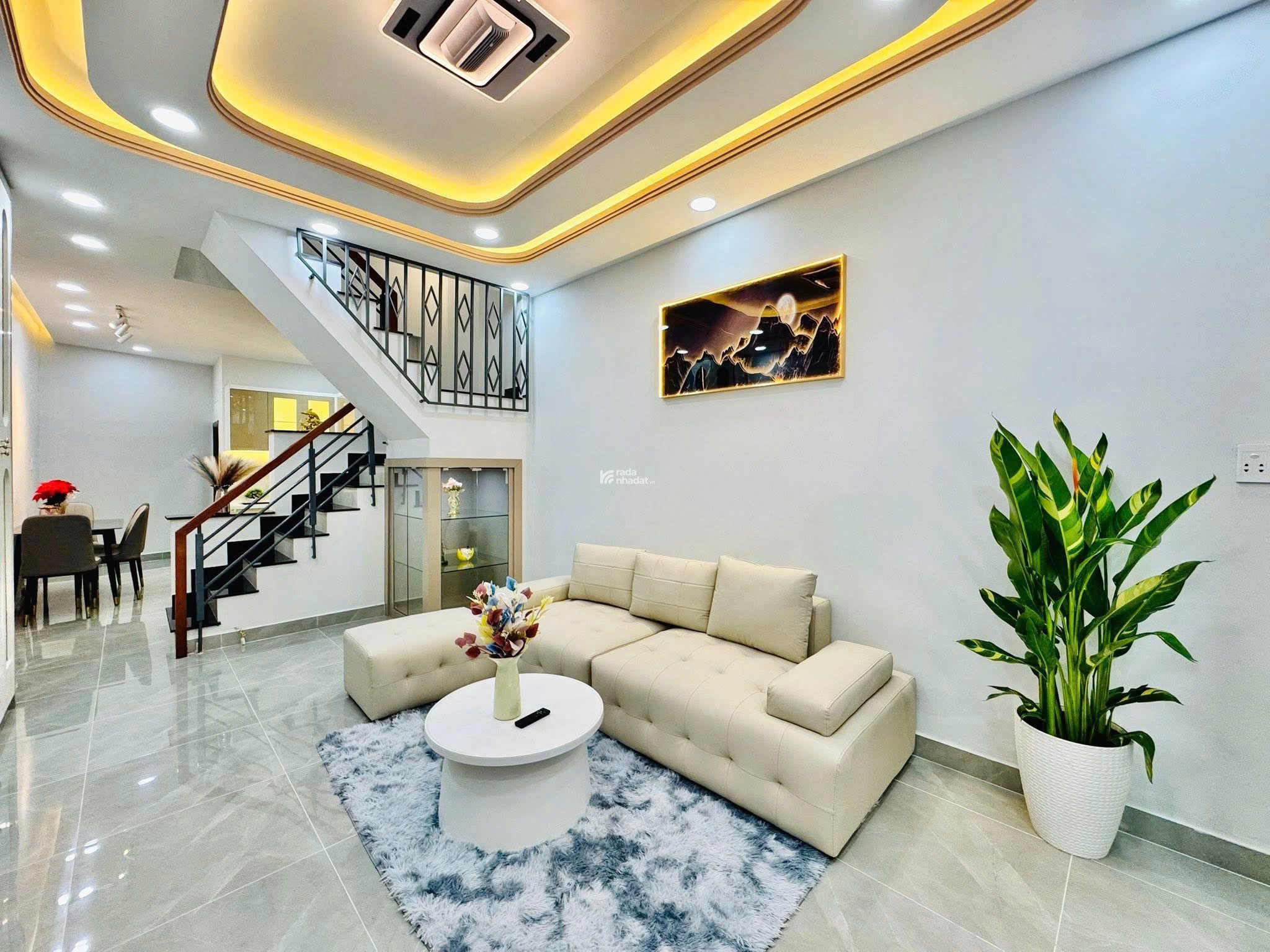 Căn nhà mới siêu đẹp gần sân bay - Đ. Nguyễn Văn Công, Gò Vấp. DT: 65m2 / 3 Tỷ 110 tr. SHR