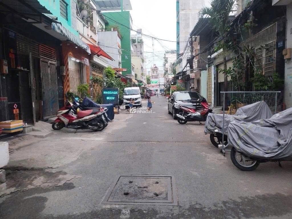  HIẾM LẮM - 5 TẦNG MỚI TINH - NGANG LỚN HƠN 6M - KHU VIP TÔ HIỆU - HOÀNG XUÂN HOÀNH -