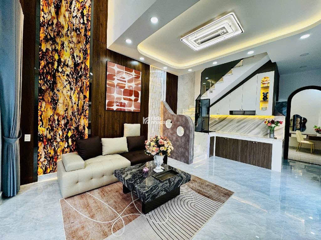 Cần Bán Nhà Phố 2 Tầng Xe hơi Đậu Trước Cửa Nhà 2 Mặt Thoáng Thống Nhất P16 Q Gò Vấp