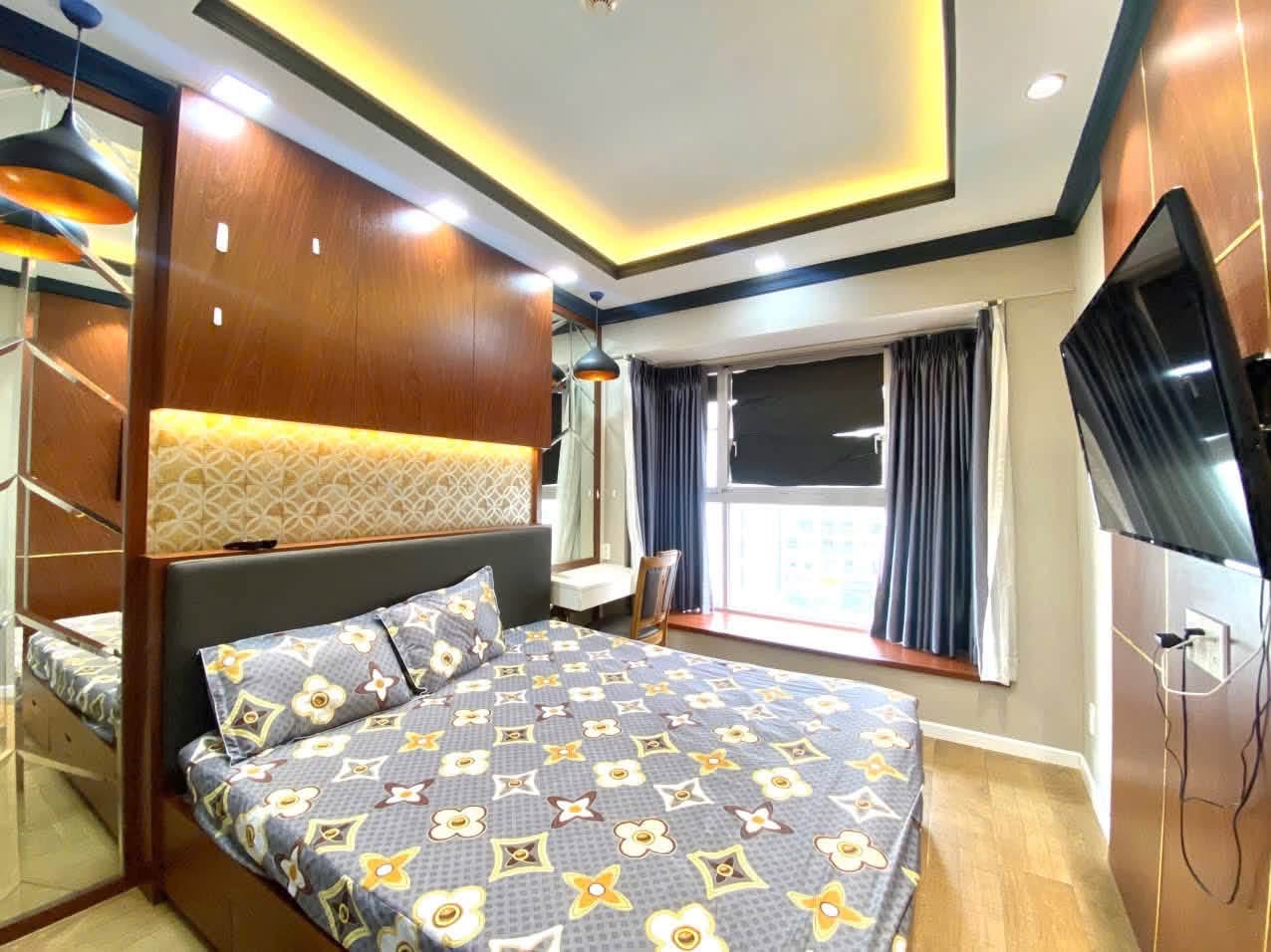 Scenic Valley D. Căn góc 107m2 _3PN, 2WC. Nội thất cao cấp. Giá thuê 30tr/tháng