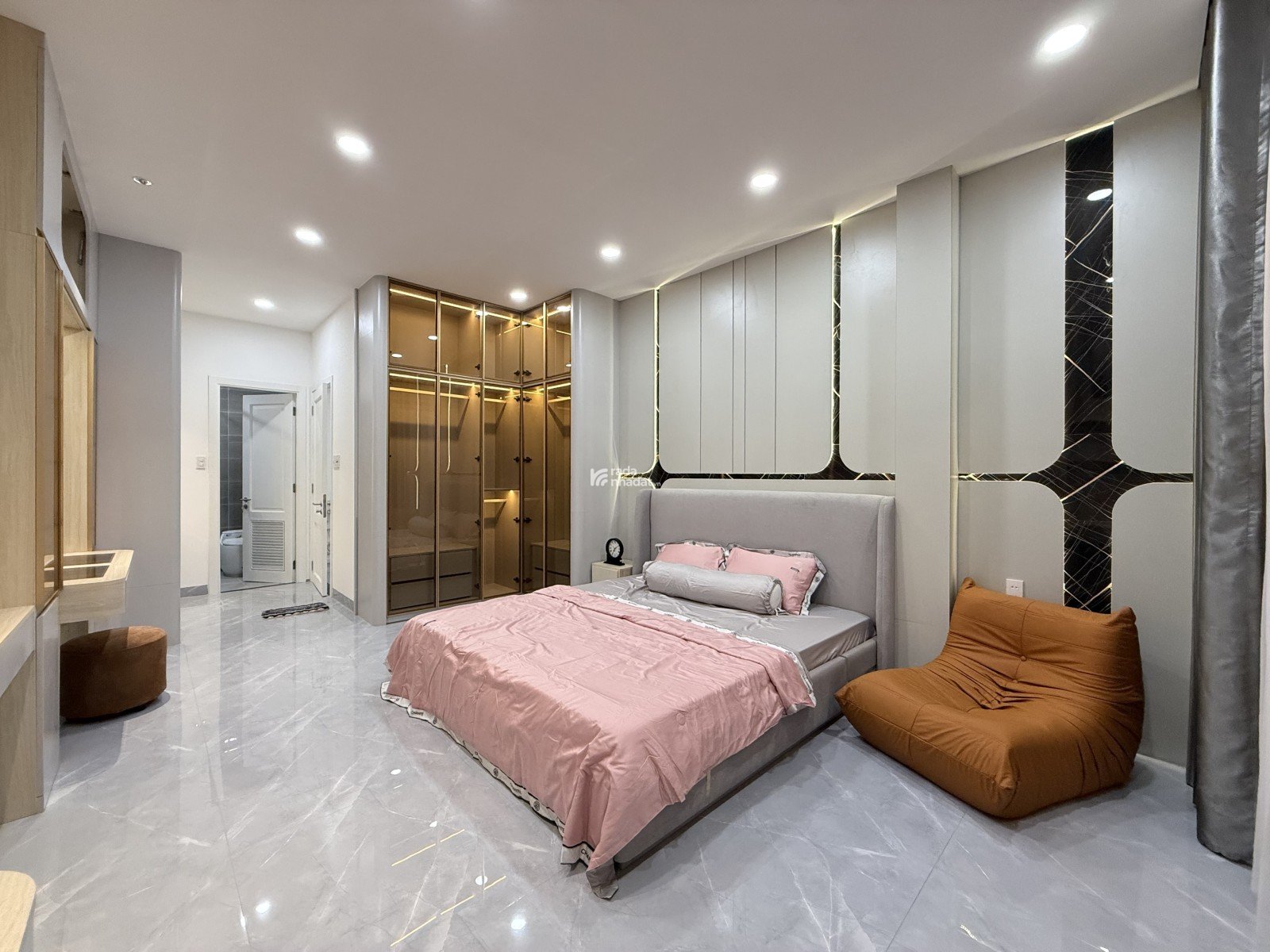 Bán gấp nhà 4 lầu Hẽm Ô Tô. Phan Huy Ích, P.15, Tân Bình 7.38 tỷ. TL