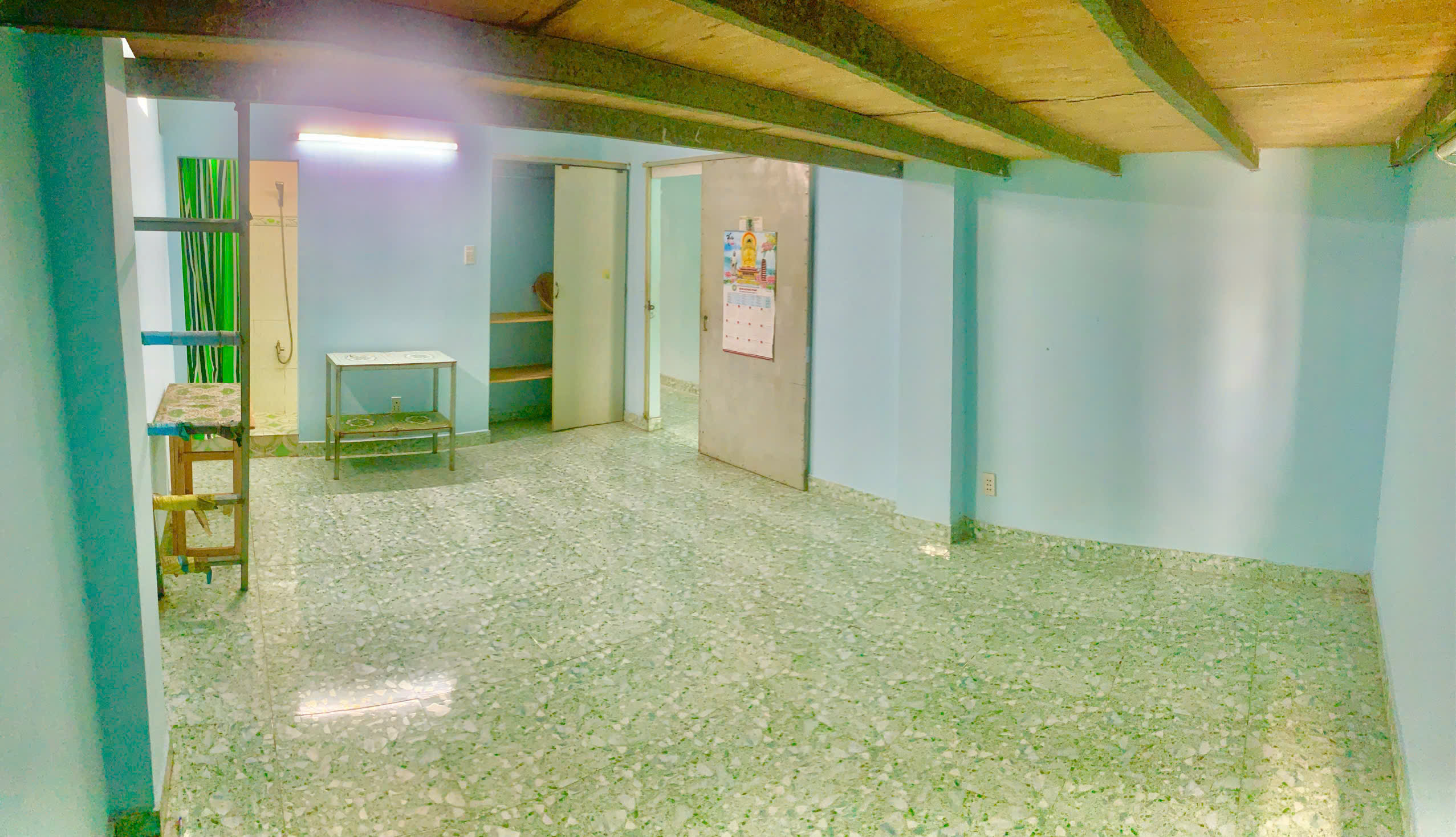 Phòng cho thuê gần q10, Tân Bình có WC riêng bên trong phòng