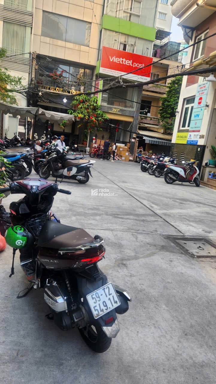 Bán nhà hẻm 10m Nguyễn Bỉnh Khiêm,q1, 5x20m,98m2,3 tầng, HĐT 42tr giá còn TL 
