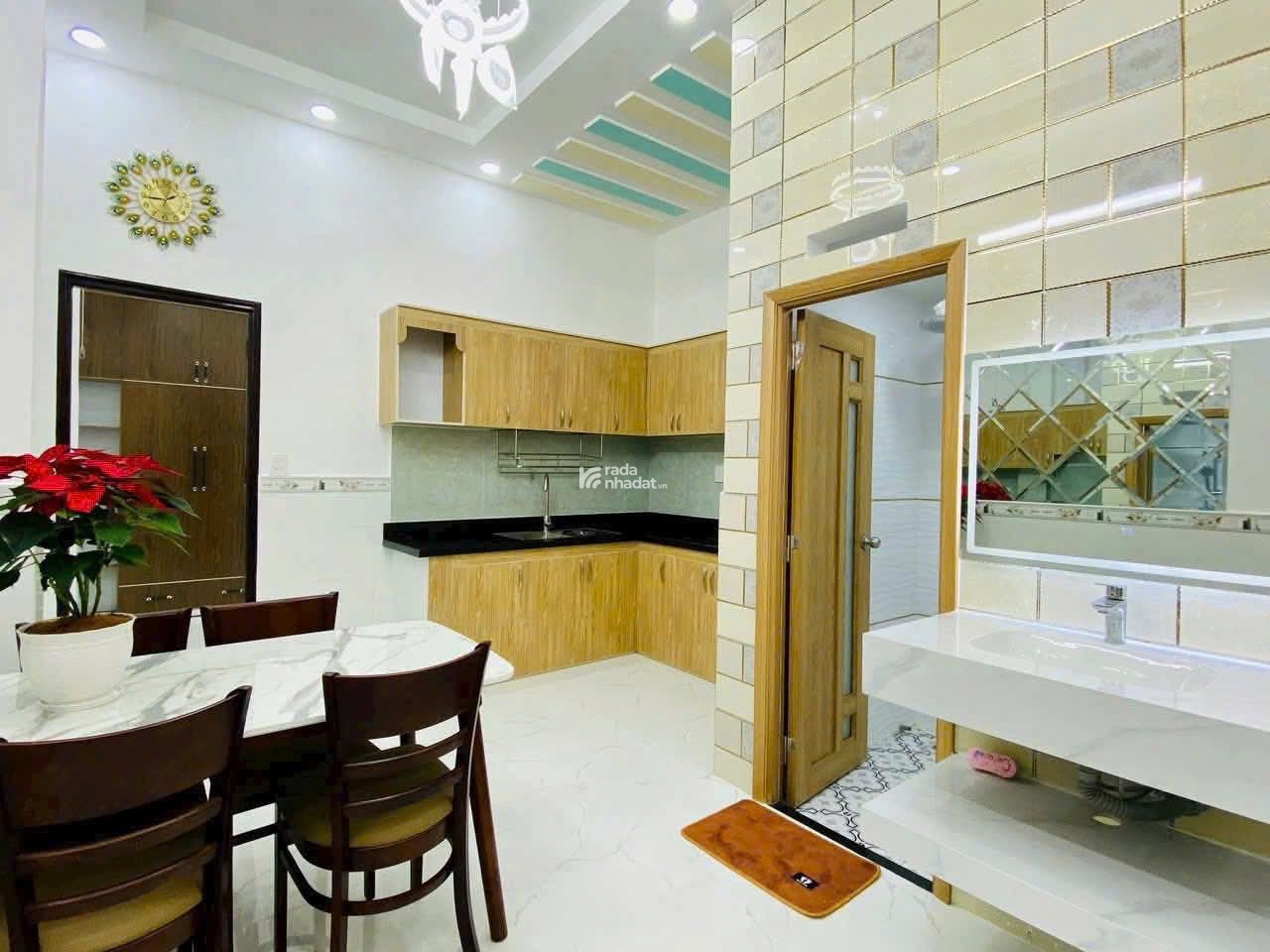 Chủ đi Mỹ! BÁN NHÀ CHÍNH CHỦ 3t280, 32m2 đường HOÀNG VĂN THỤ P4 TÂN BÌNH.