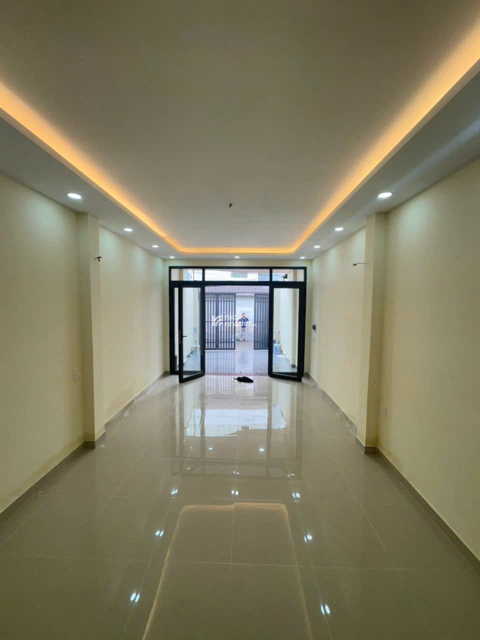 BÁN NHÀ LÊ QUANG ĐỊNH 72M 6PN HẺM XE HƠI THÔNG CHỈ 11.8 TỶ