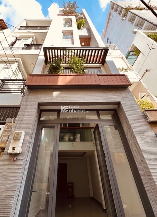 GẦN MẶT TIỀN NGUYỄN TRỌNG TUYỂN, PHÚ NHUẬN, 53M2 CÓ KC TIỆN CẢI TẠO. GIẢM 2T CHỈ CÒN 12T TL 