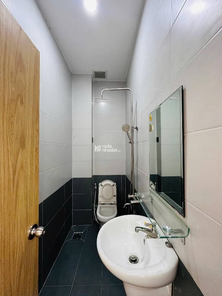 NHÀ 4 TẦNG - 62M2 - HẺM THÔNG Ô TÔ - ĐANG CHO THUÊ 20 TRIỆU/TH