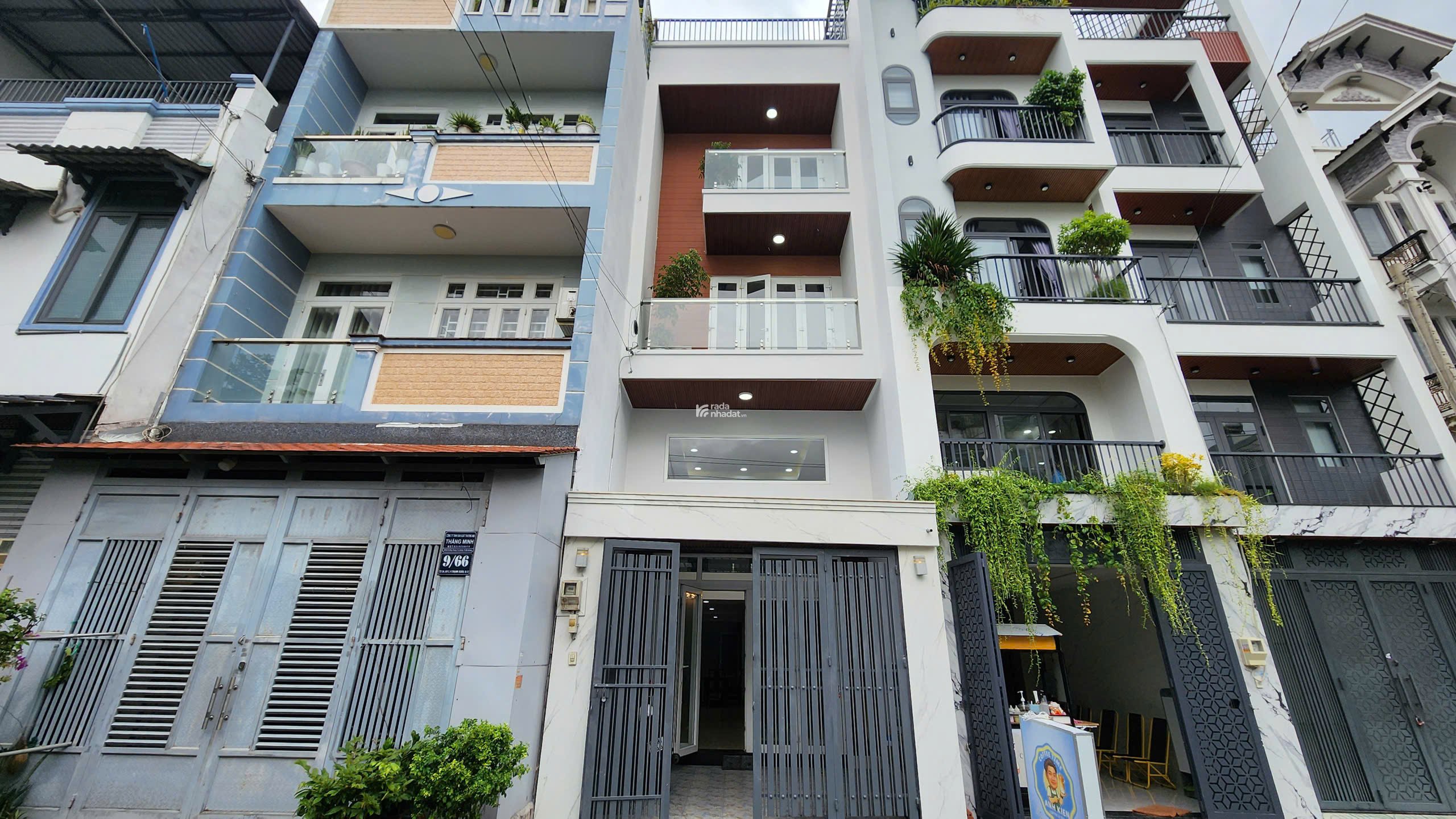 Nhà phố mặt tiền ven kênh TX24 - Đường nhựa 9m, sát trường học, vị trí siêu hiếm!