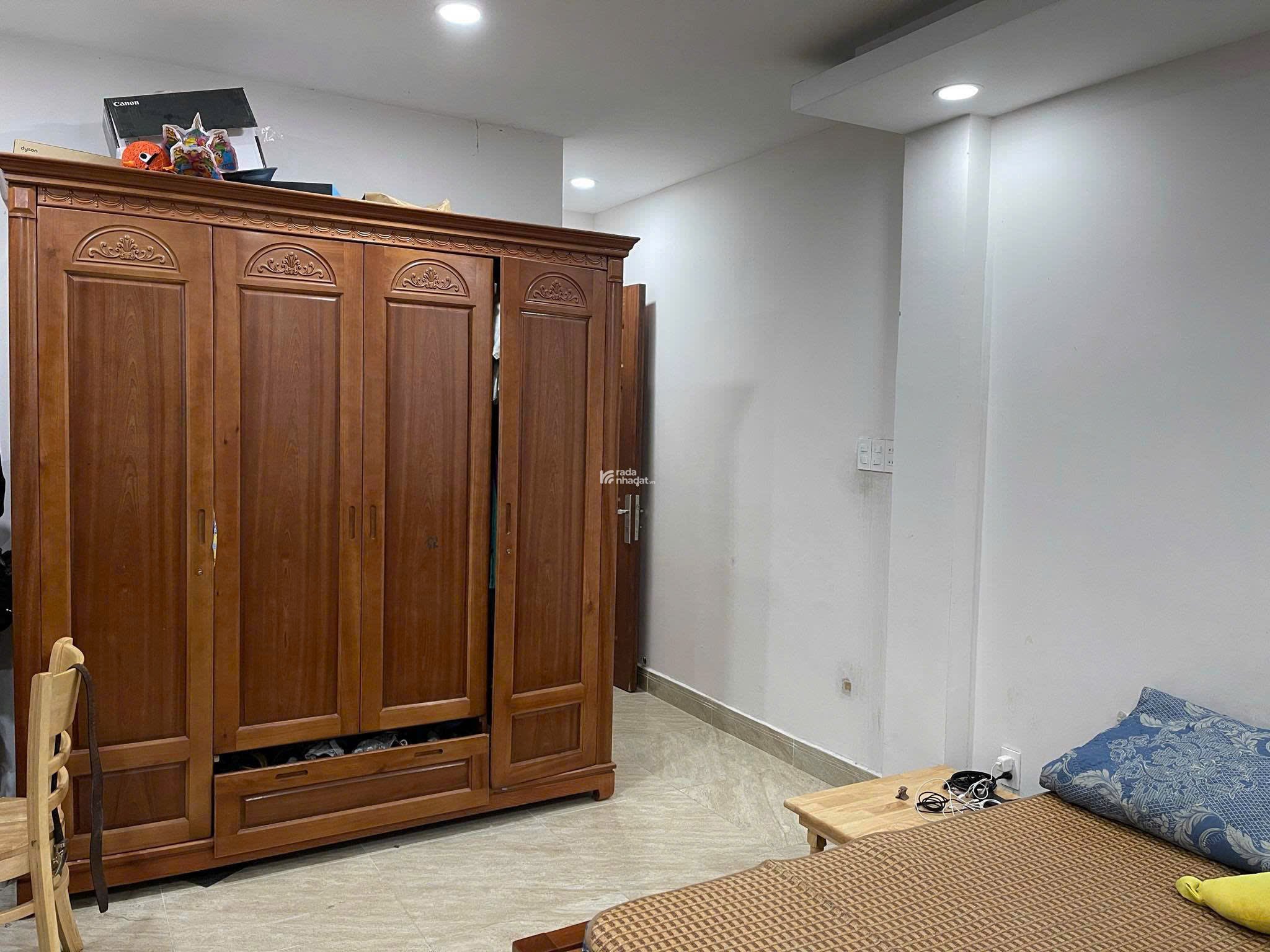 Bán nhà ngõ hẻm Quận 10 - Tiện vào ở ngay - Deal hời tại trung tâm.