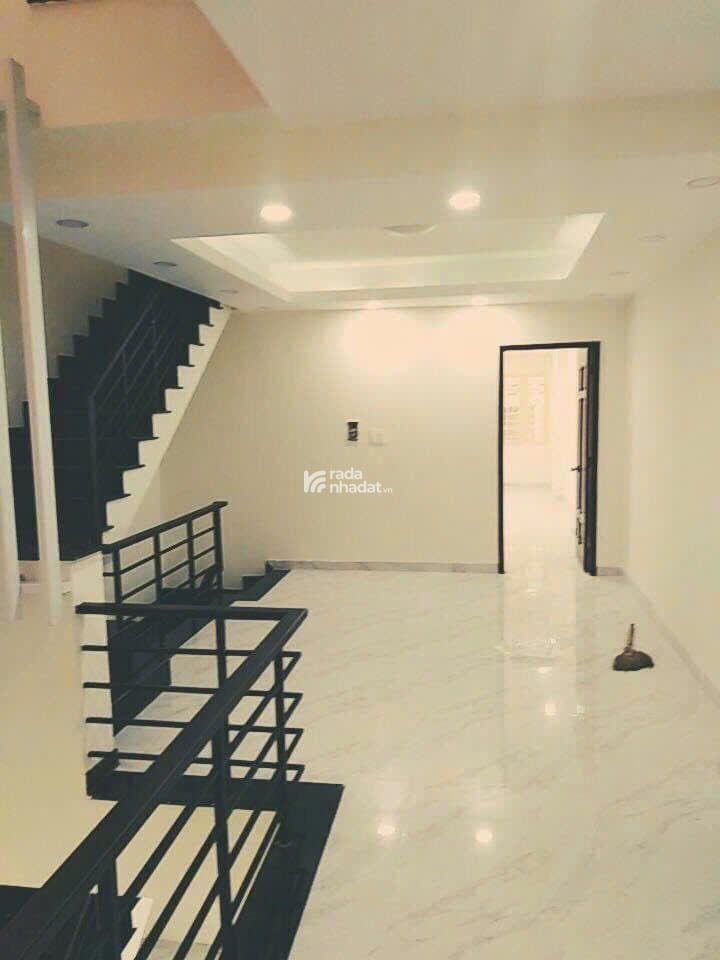 Bán hẻn xe hơi thông Trần Phú-3.7x10m-3 tầng có ST-giá 10 tỷ có Thương lượng