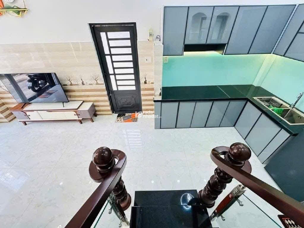 CHỈ 4 TỶ CÓ NGAY CĂN NHÀ NGUYỄN KIỆM, PHÚ NHUẬN/ 63,5m2/ SHR CHÍNH CHỦ/ HẺM OTO 6m