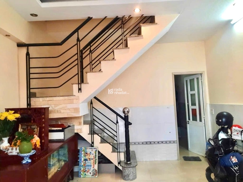 bình thạnh 55m2, nhỉnh T6, 4pn, sổ hồng riêng