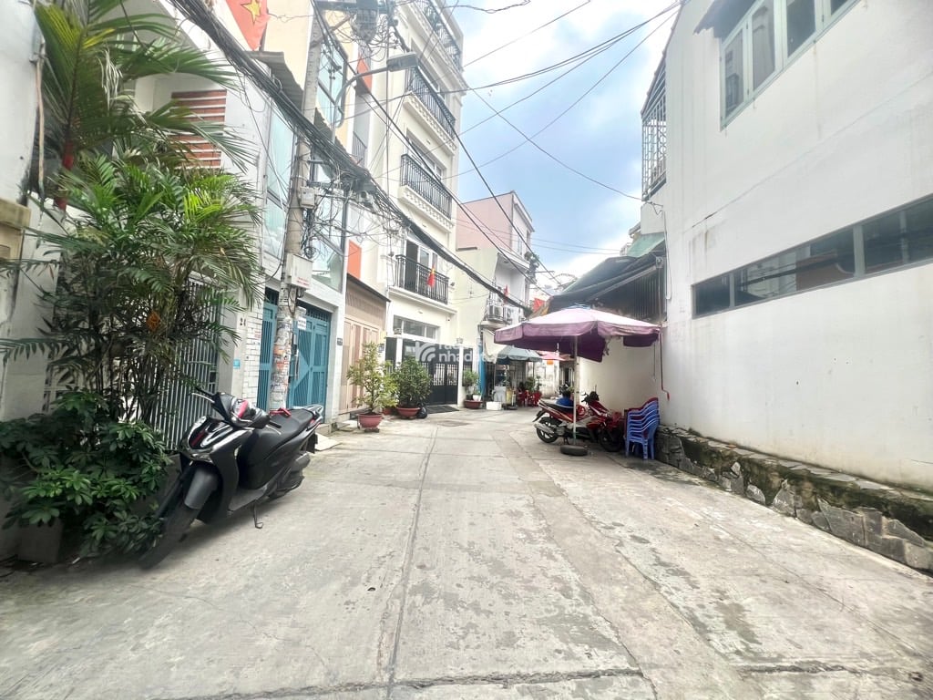 bình thạnh 55m2, nhỉnh T6, 4pn, sổ hồng riêng