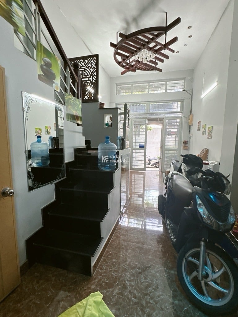 NHÀ 5 TẦNG - 47M2 - 6PN - ĐƯỜNG THÔNG Ô TÔ - GẦN CHỢ PHẠM VĂN HAI - 9 TỶ TL 