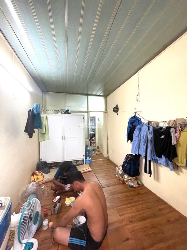 SÁT Q10 HẺM XE HƠI, NGHĨA PHÁT, TÂN BÌNH, 22M2 CÓ KC Ở NGAY. GIẢM 350TR CHỈ CÒN 2.88T TL 