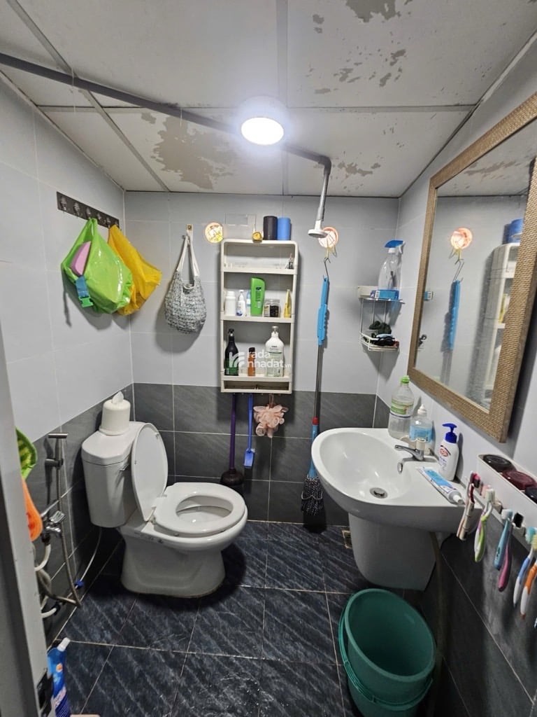 HẺM XE HƠI, LÊ LAI, TÂN BÌNH, 24M2 CÓ KC Ở NGAY. GIẢM 350TR CHỈ CÒN 4.2T TL 