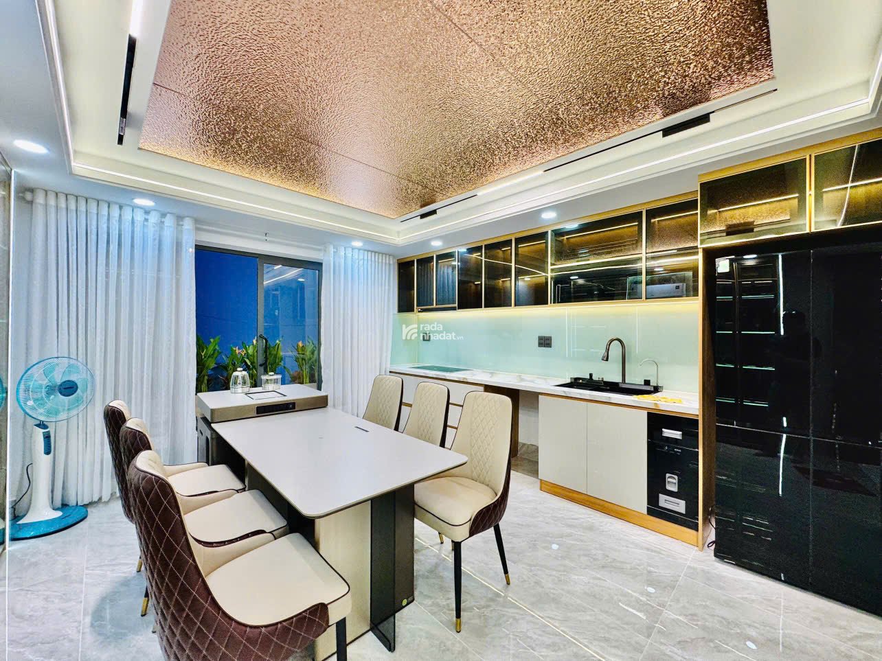 Nhà đẹp 6 lầu có T.Máy ngang 4.2m HXH Nguyễn Oanh 72m2 tặng NT gần ĐHCN chỉ 13.9 tỷ.  