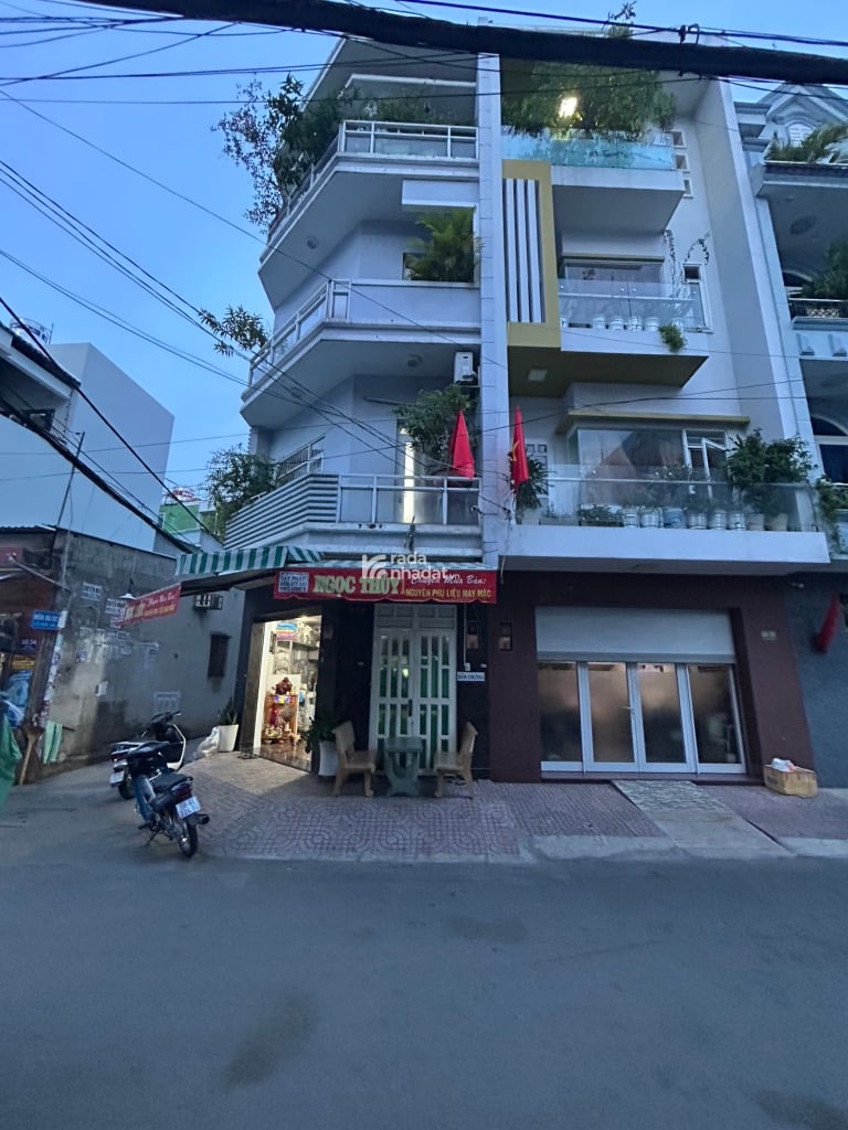 cách 50m ra mặt tiền gò dầu hẻm thông Cách 300m ra siêu thị aeon Nhật gần chợ trường học