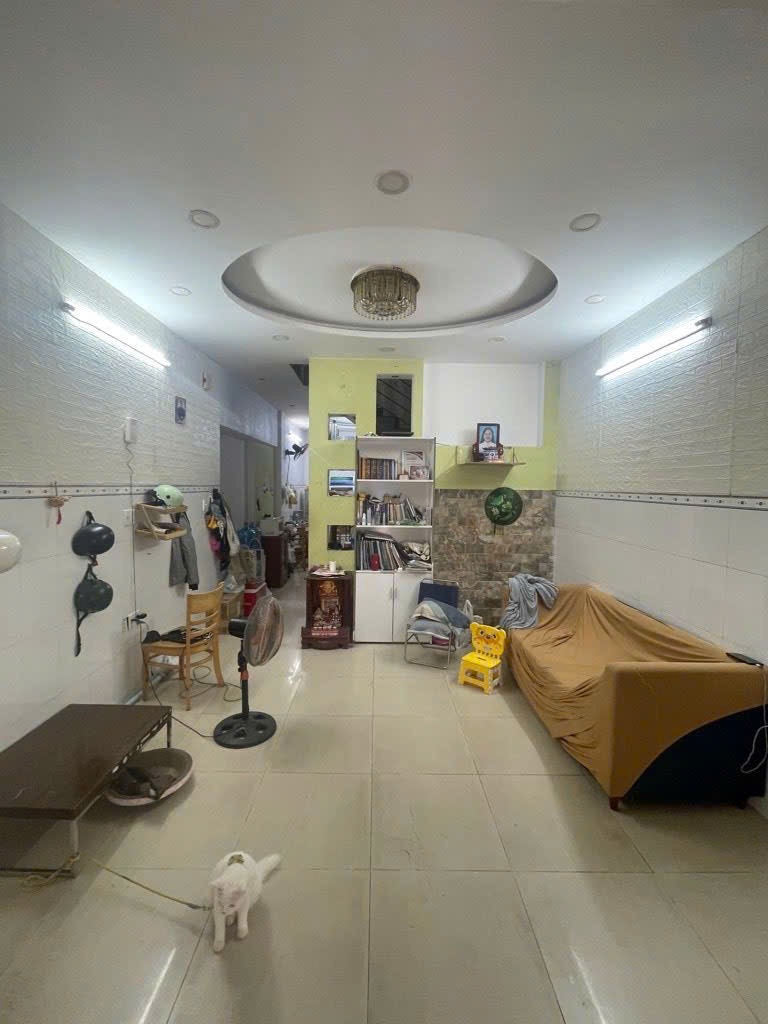 BÁN NHÀ ĐƯỜNG LẠC LONG QUÂN,QUẬN 11 (4m x 12m x 3 TẦNG) 6,9 TỶ TL