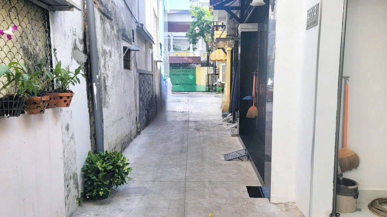 Bán nhà hẻm Bà Lê Chân quận 1- 90m2 - giá 16.8 tỷ 