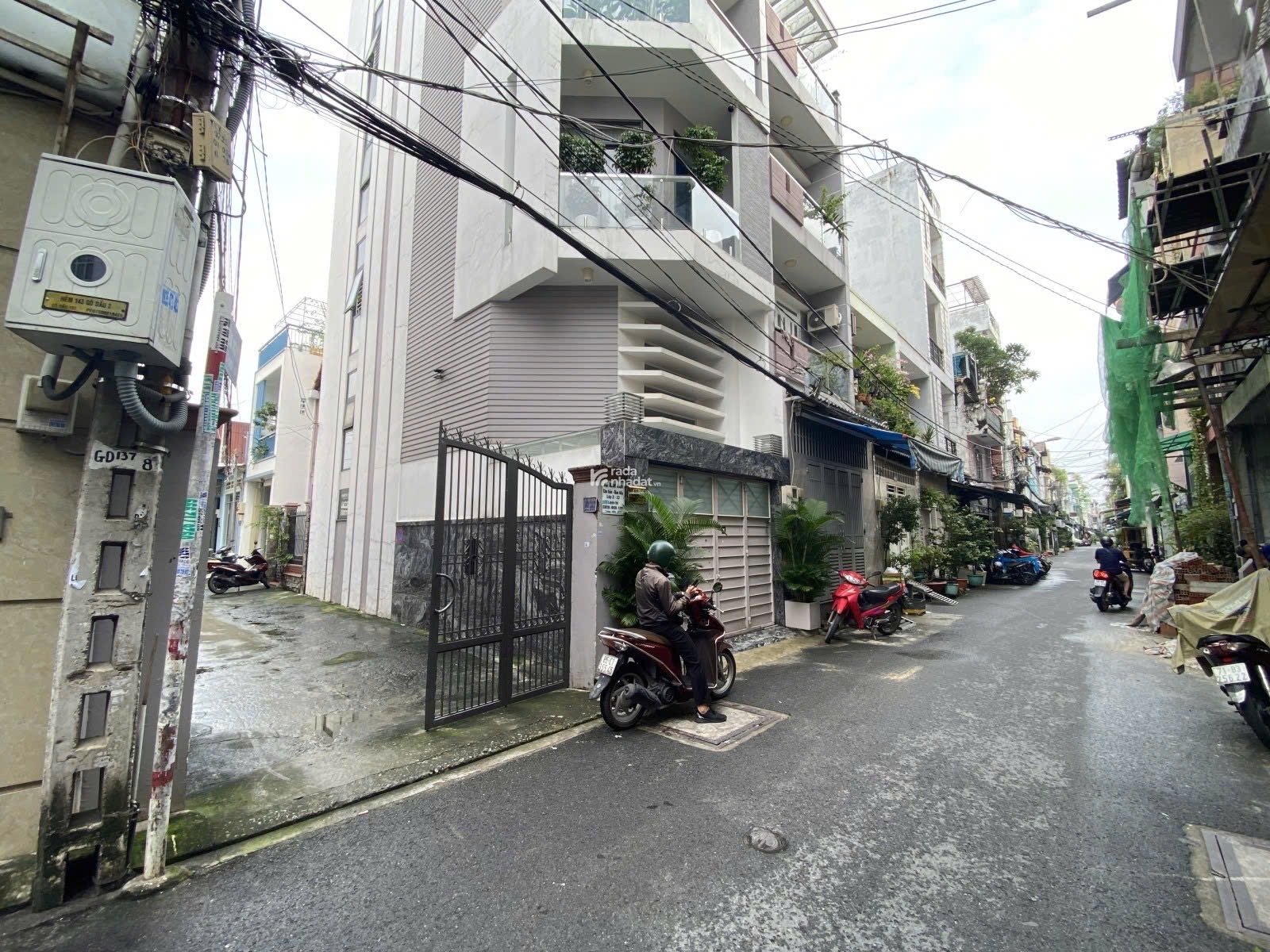 Hẻm xe hơi tới nhà Gò Dầu Sát Aeon Mall