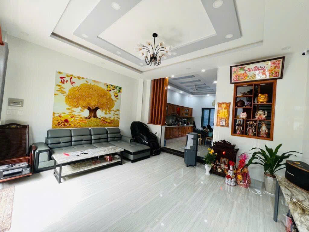 Bán Nhà Đường Lê Đình Quản - 3 Tầng Hoàn Công Chuẩn Chỉnh, HXH Đỗ Cửa , Quận 2, 9 tỷ 3