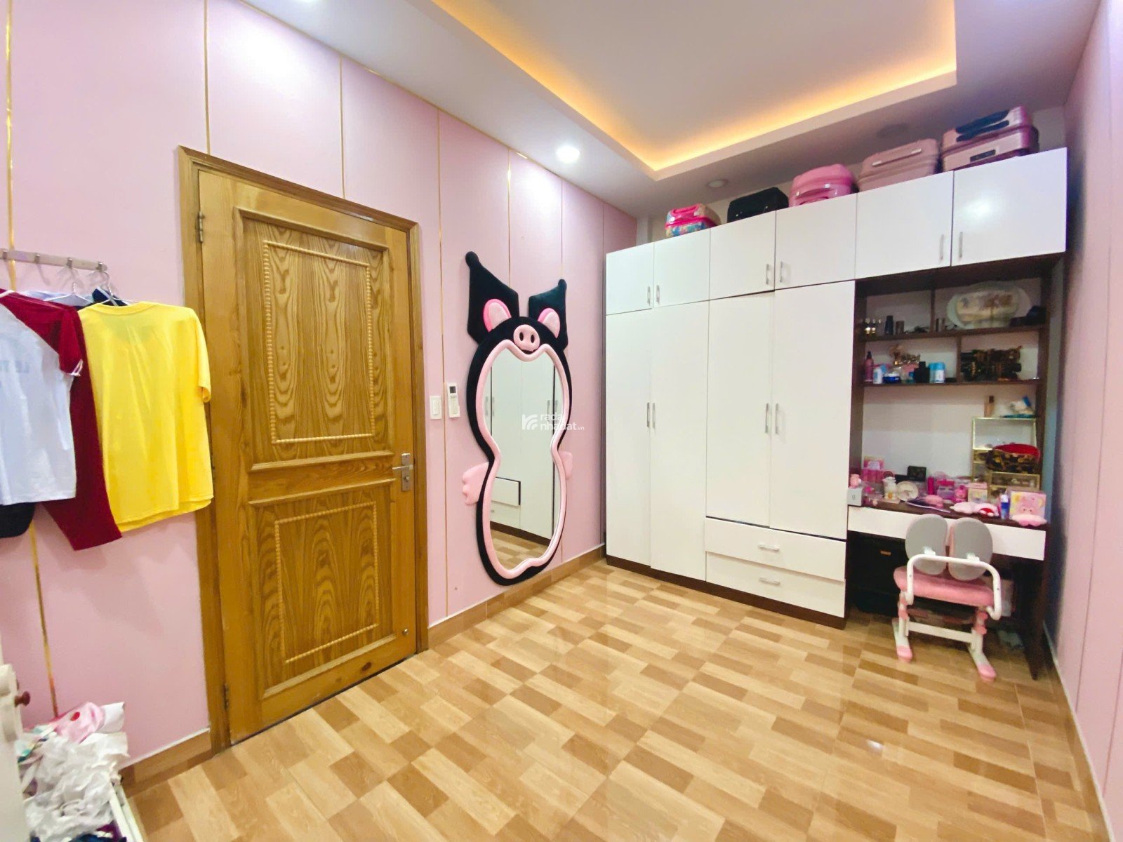 NHÀ 4 TẦNG ĐẸP HẺM XE HƠI - SÁT BỜ KÈ VÀM THUẬT - CHỈ VIỆC Ở NGAY